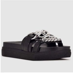 New Nine West Sandals
